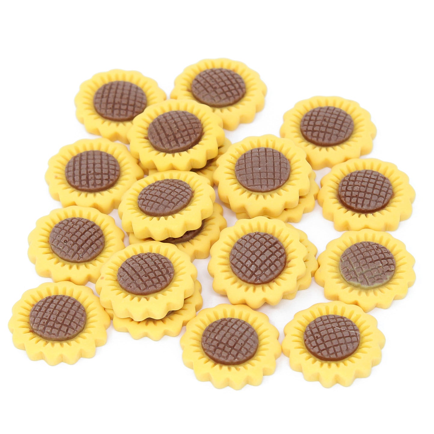 20x Yellow 20mm Rustic Sunflower Resin Flatbacks