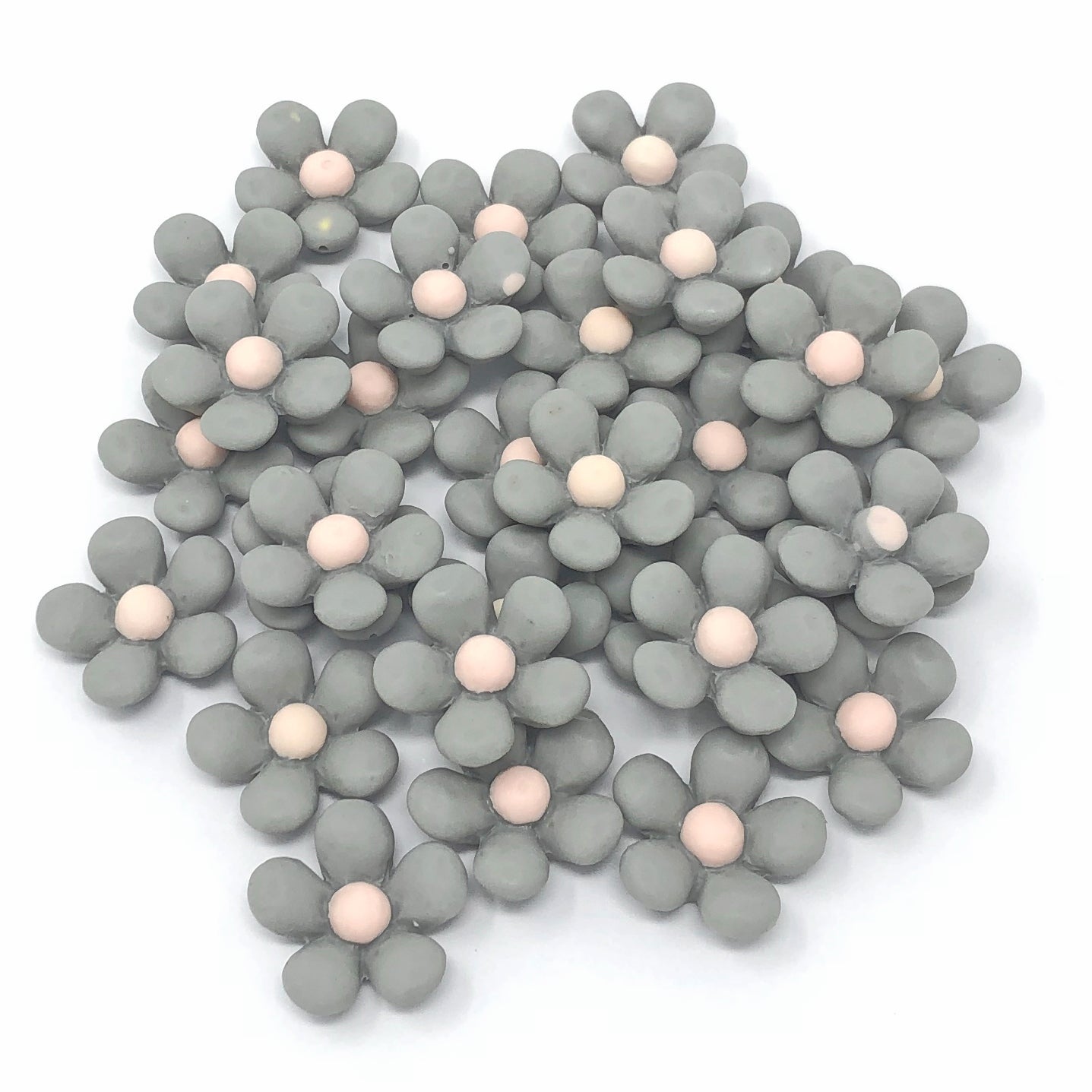 Grey 18mm Soft Feel Daisy Flatbacks - Pack of 30